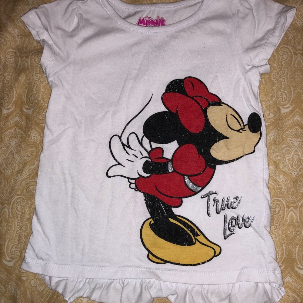 Girls Minnie loves Mickey shirt